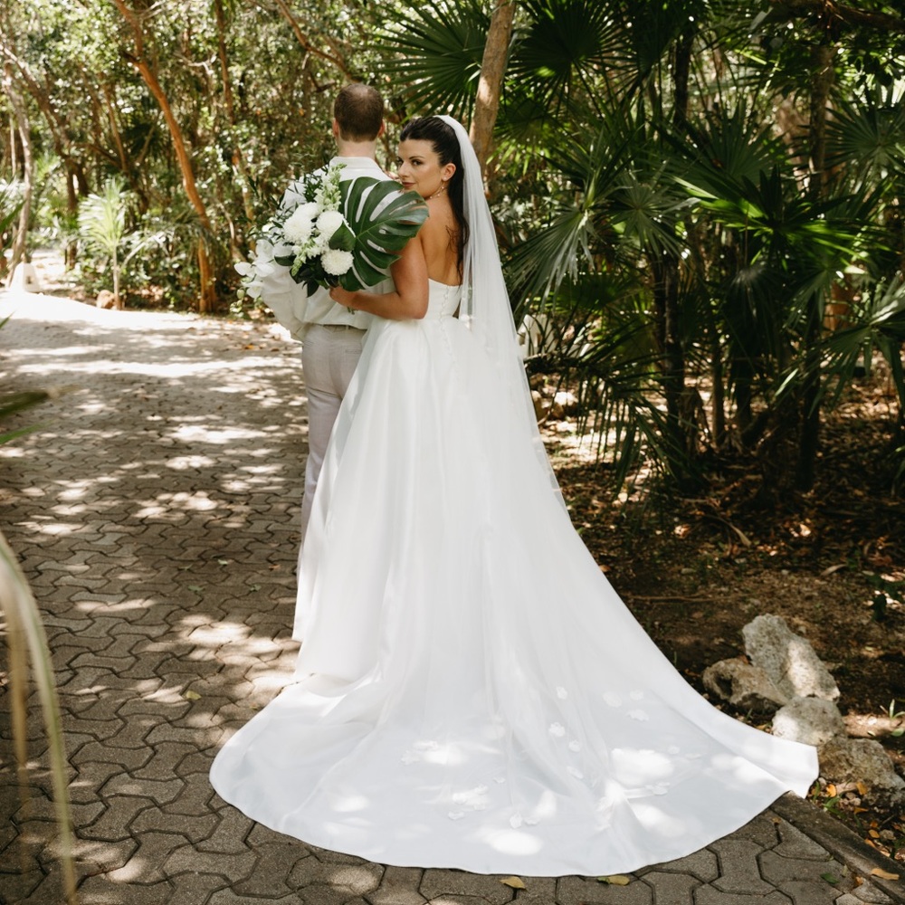 Evie Young GiGi Bridal Gown